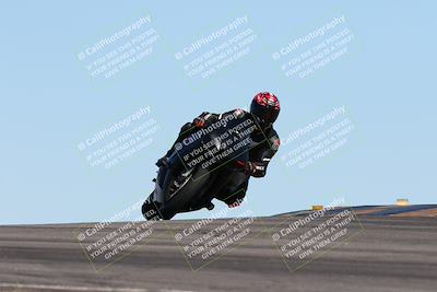 media/Mar-25-2024-Moto Forza (Mon) [[8d4319bd68]]/3-Intermediate Group/Session 2 (Turn 9)/